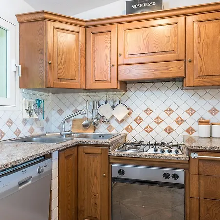 Canguroproperties - Roberta Porto Cervo